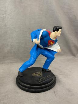 DC Comics 2000 Superman Golden Age Figurine