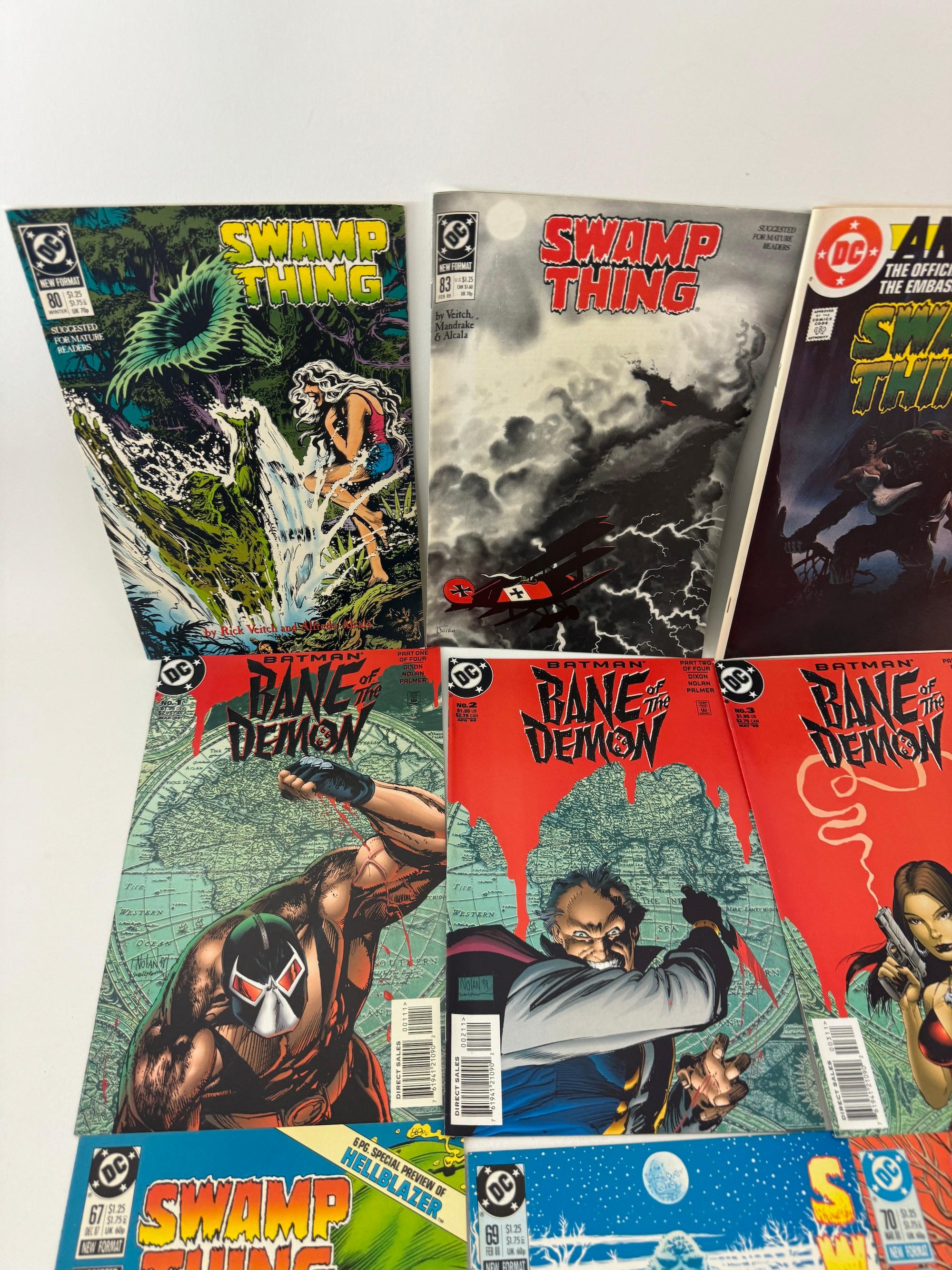 COMIC BOOK SWAMP THING AND BATMAN COLLECTION LOT 18