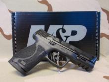 Smith & Wesson M&P40 2.0 40 S&W