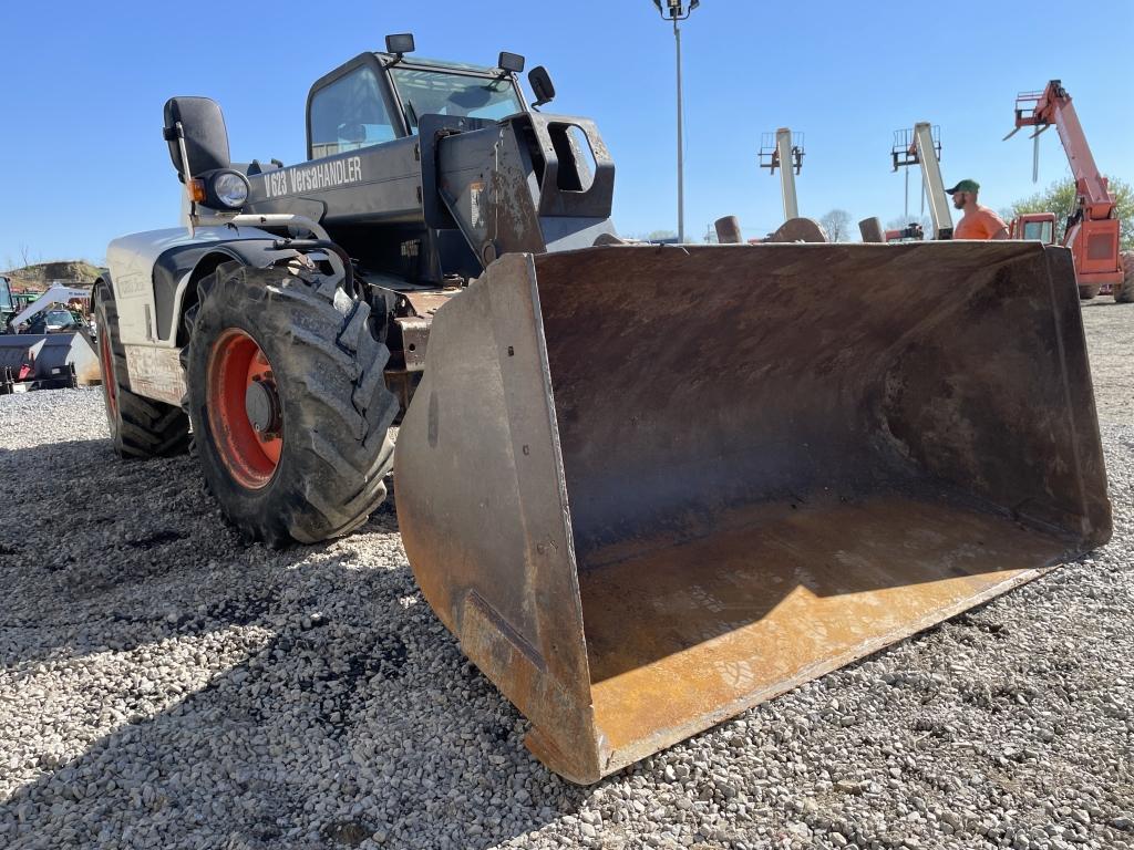 Bobcat V623 Telehandler