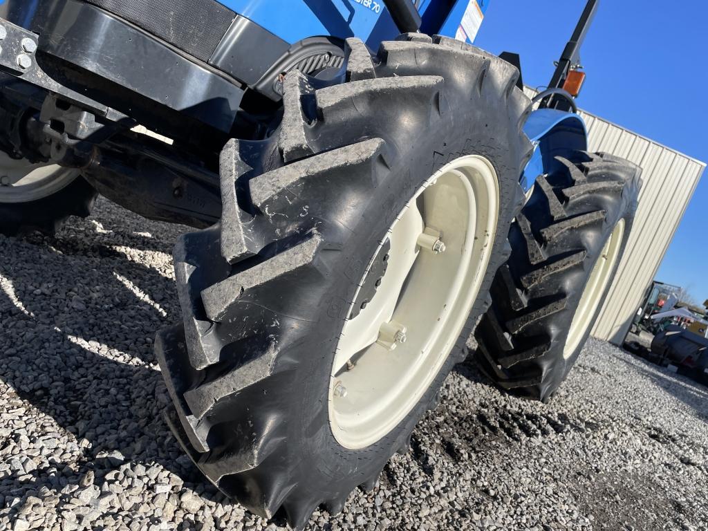 New HOlland Workmaster 70 Tractor