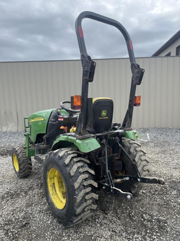 John Deere 2320 Tractor