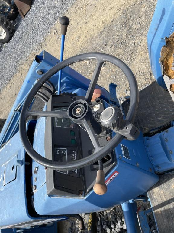 New Holland TC30 Tractor