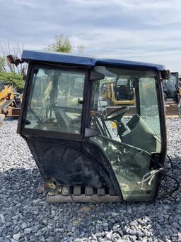 New Holland TL100 Cab