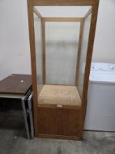 4 sided Display case