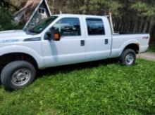 2015 Ford F250 4x4 with Snowdog Plow