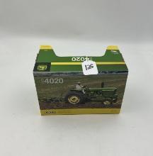 John Deere 4020