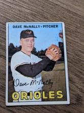 1967 Topps Baseball #382 Dave McNally