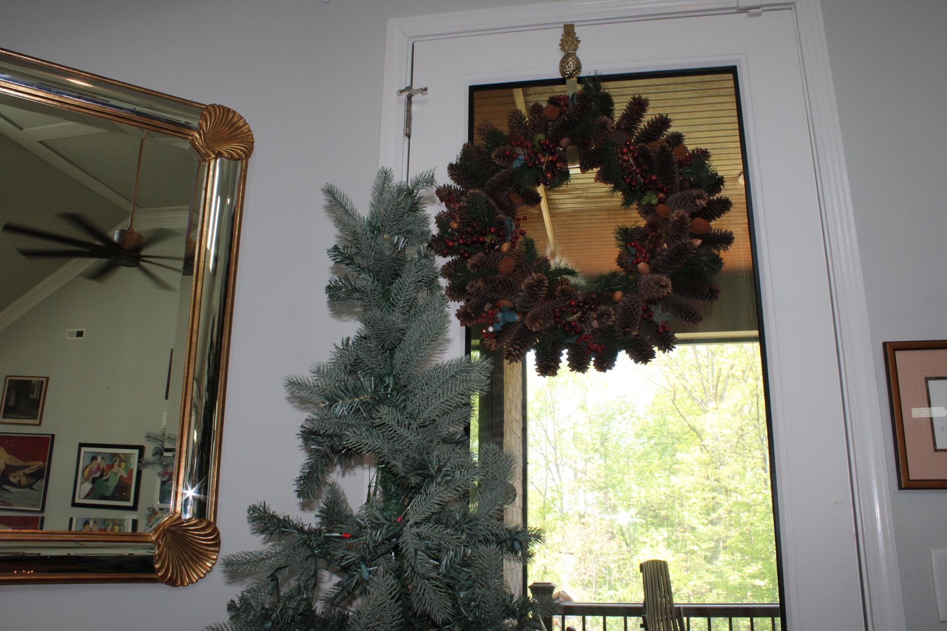 6ft Christmas Tree, Wreath, Pineapple wreath door hanger.