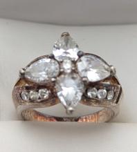 Sterling Silver Floral Cluster Ladies Ring - size 8