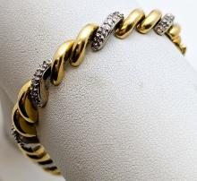 14K Gold Twisted Ladies Bracelet - 18.54 grams