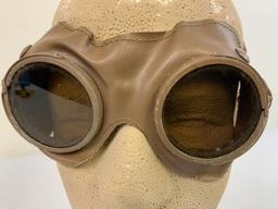 WWII GERMAN MILITARY LEATHER GOGGLES IN ORIGINAL CARRY CASE AND PAPERS
