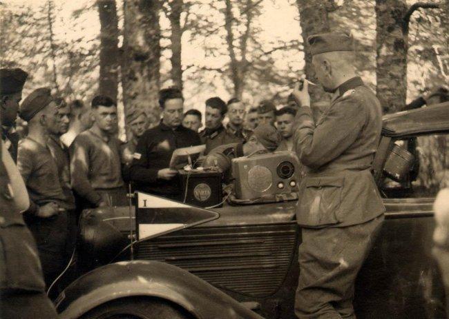 WWII GERMAN MILITARY 1939 RADIONE R2 SHORTWAWE RADIO RECEIVER