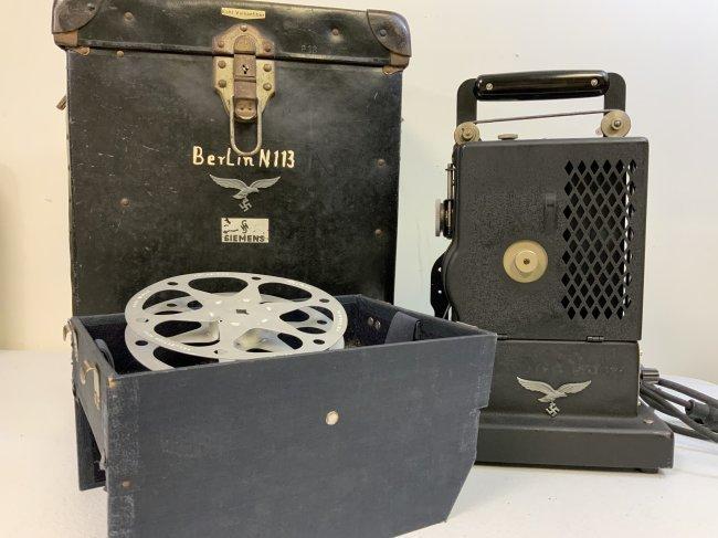 WWII GERMANY SIEMENS 16 MM FILM MOVIE PROJECTOR LUFTWAFFE USED BERLIN MARKED