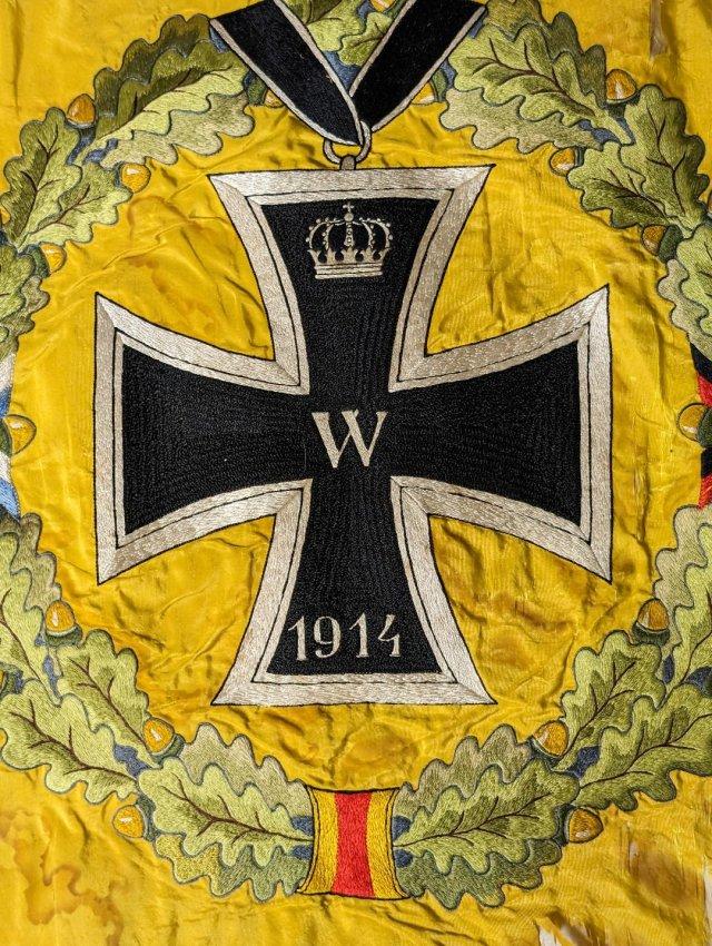 GERMAN ARMY CAVALRY REGIMENTAL STANDARD FLAG 1905-1933 MOUNTED ON THE POLL