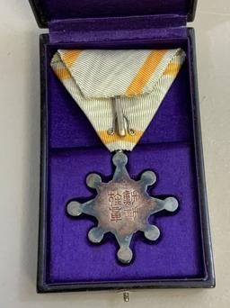 WWII JAPANESE ORDER OF SACRED TREASURE 6th CLASS WITH BOX
