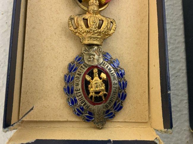 BELGIUM ORDER OF LABOR AND INDUSTRY WITH BOX