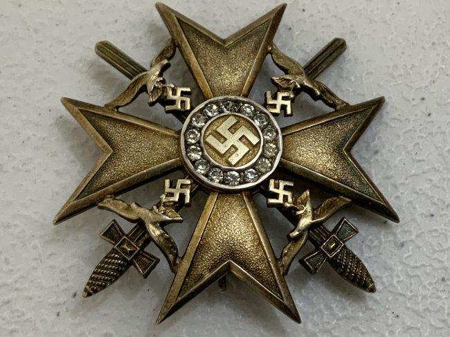 WWII NAZI GERMANY SPANISH CROSS IN GOLD WITH SWORDS WITH DIAMONDS
