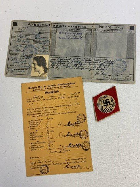 NAZI GERMANY RAD FEMALE ID DOCUMENTS AND PATCH
