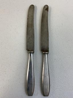 WWII NAZI GERMANY WEHRMACHT STAMPED PAIR OF DINNER KNIVES 1943
