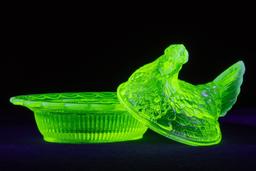 Antique Uranium Vaseline Glass Hen by Mosser