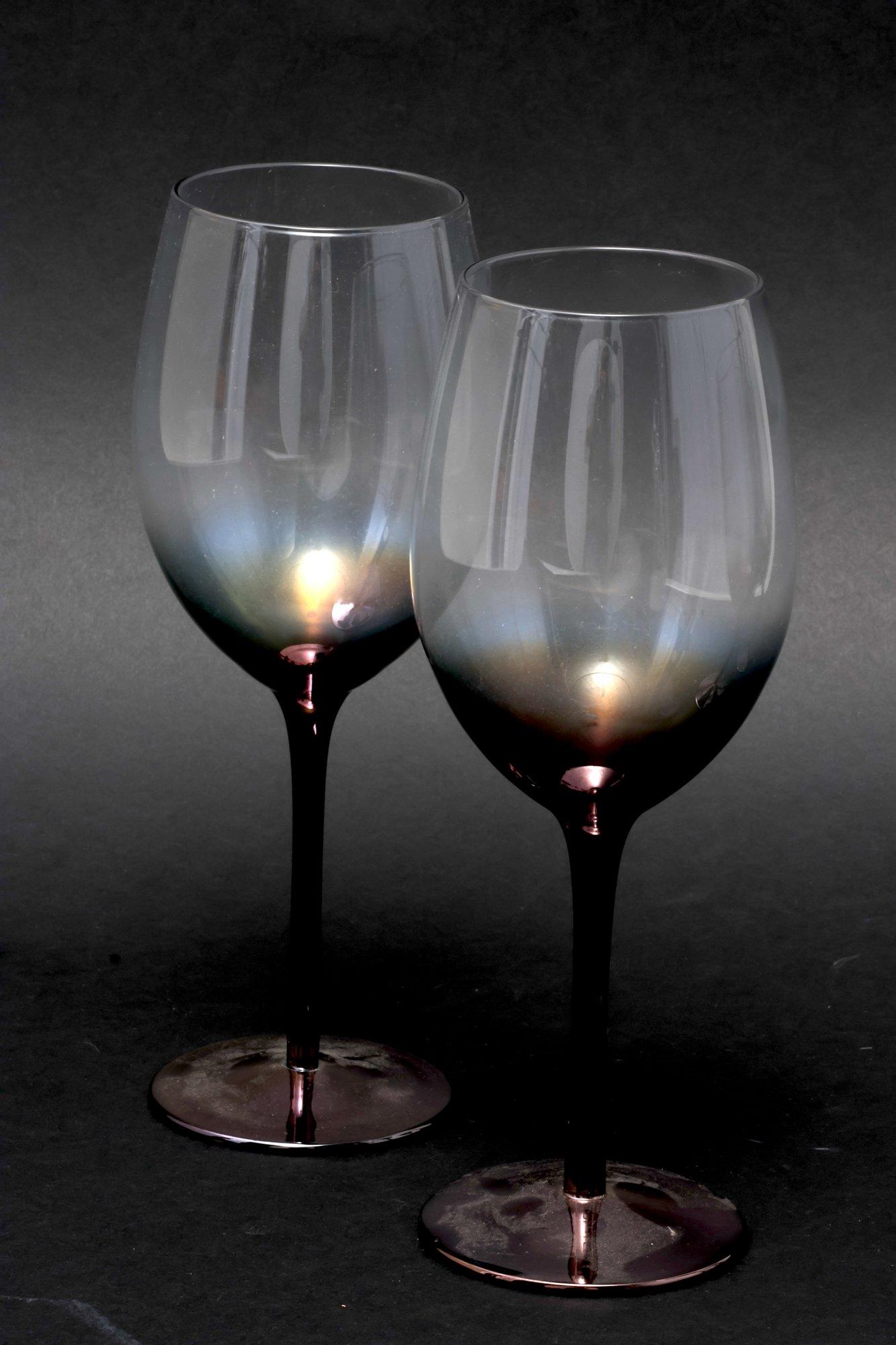 Set Of 4 Wine Glasses With Decanter