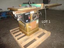 POWERMATIC TABLE SAW W/ TABLE EXTENSION. MODEL 66 SN. 9466320 240 VOLT