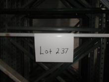 LOT OF PALLET RACKING (NOT ASSEMBLED) 117 CROSS BEAMS WITH MIXTURE OF LIGHT