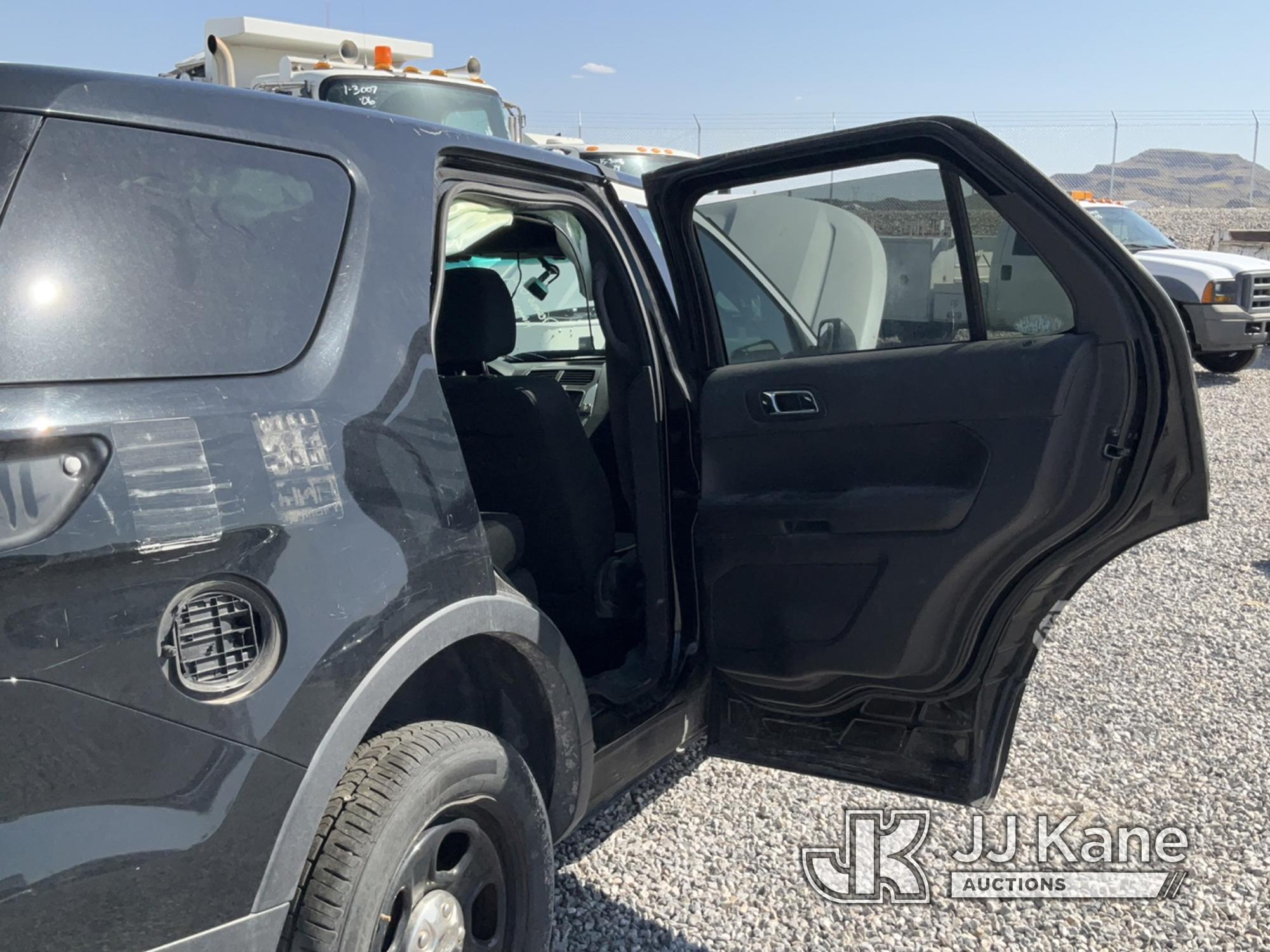 (Las Vegas, NV) 2015 Ford Explorer AWD Police Interceptor Dealers Only, Airbags Deployed, No Key