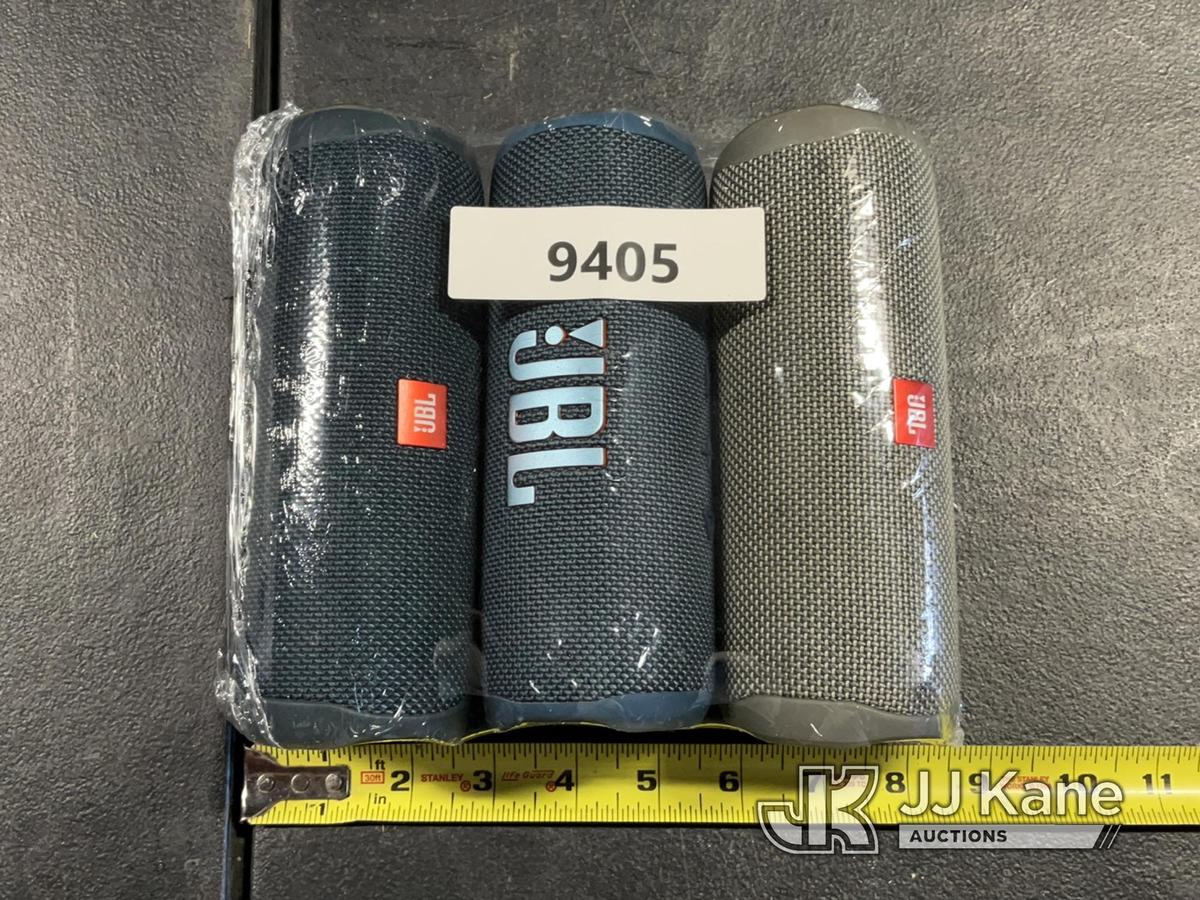 (Las Vegas, NV) 3 JBL PORTABLE SPEAKERS NOTE: This unit is being sold AS IS/WHERE IS via Timed Aucti