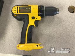 (South Beloit, IL) Dewalt 18v Cordless Drill Driver Operates