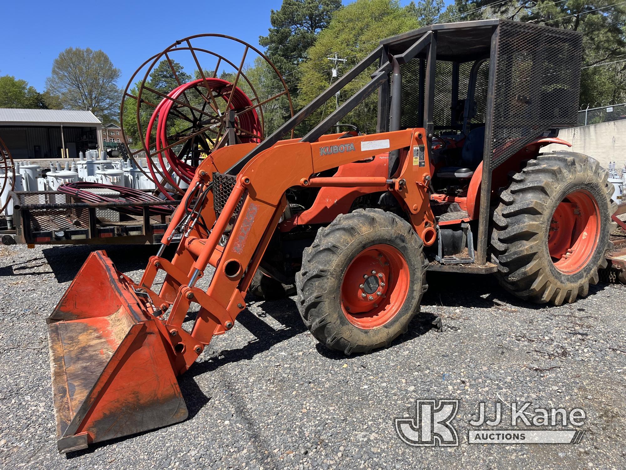 (Farmerville, LA) Kubota M9960 Utility Tractor Runs, Moves & Operates) (Body Damage