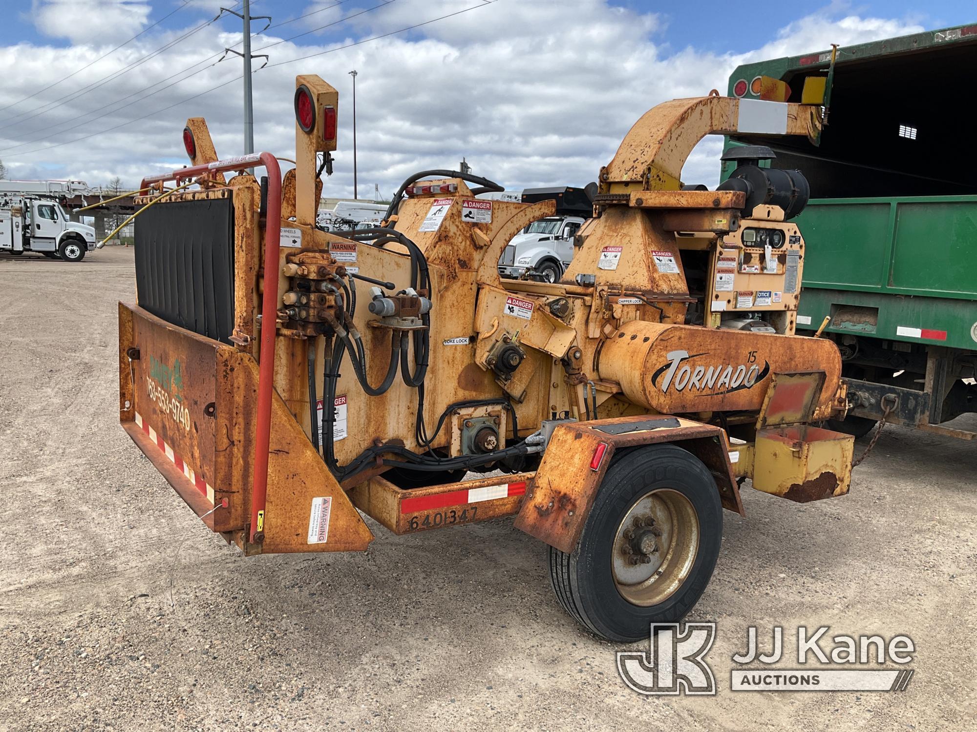 (Shakopee, MN) 2006 Morbark Tornado 15 Chipper (15in Drum), trailer mtd No Title) (Not Running, Cran