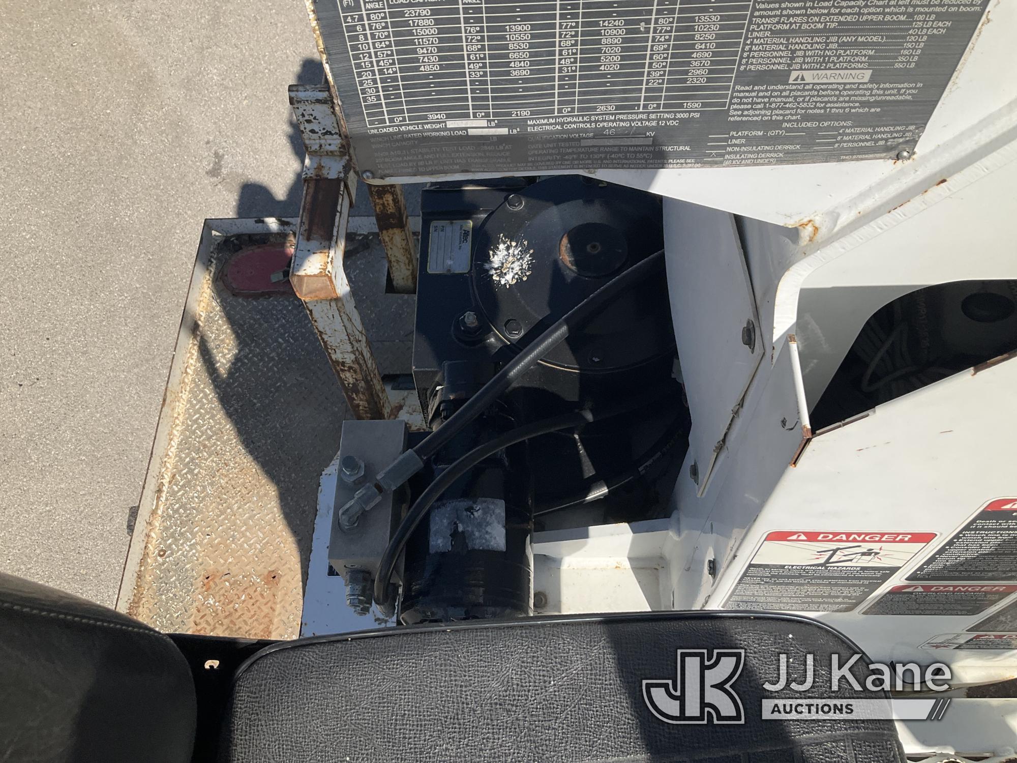(Kansas City, MO) Altec DM47B-TR, Digger Derrick rear mounted on 2014 FREIGHTLINER M2 106 4x4 Utilit