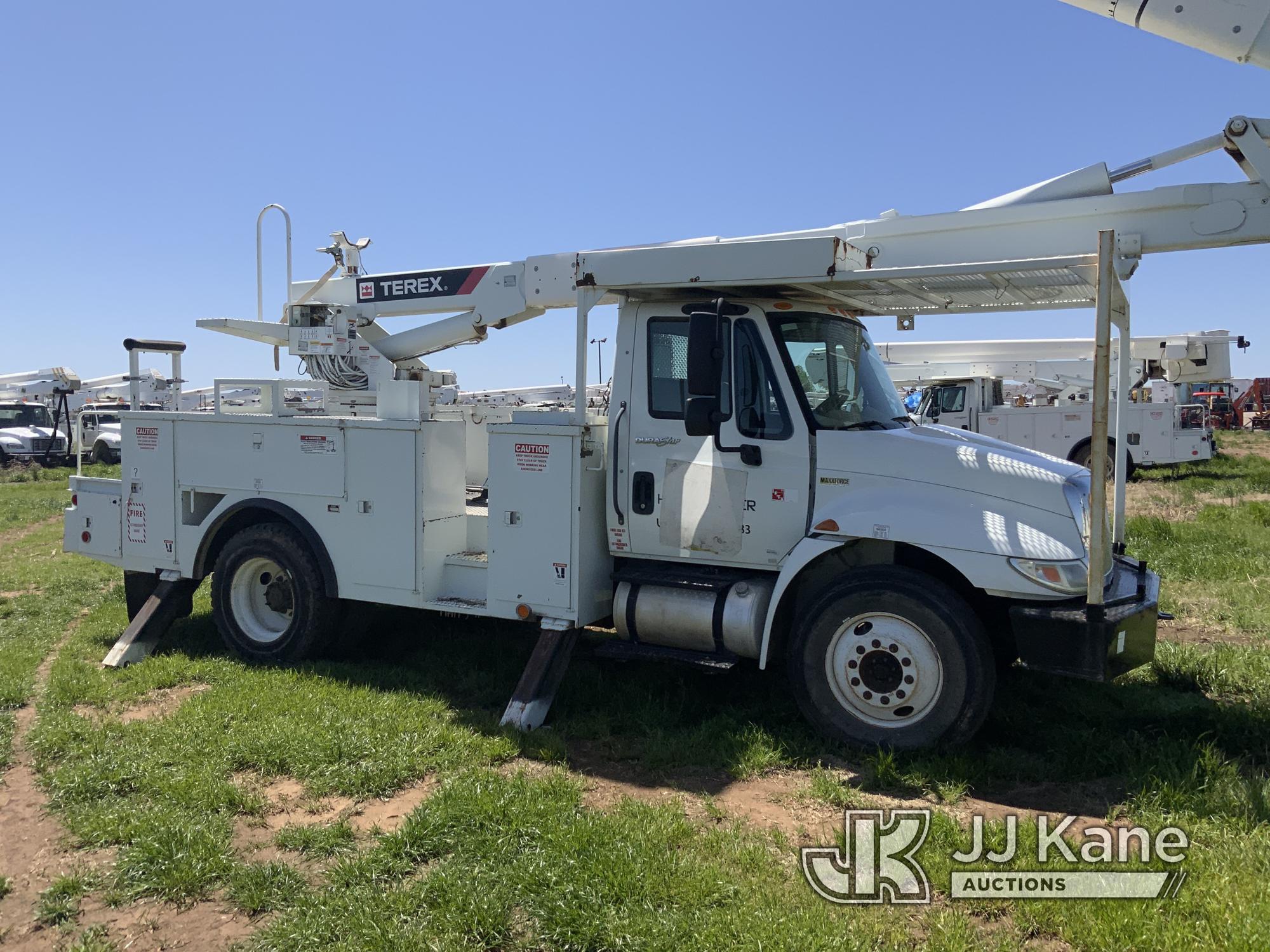 (Yukon, OK) HiRanger 5TC-55, Material Handling Bucket Truck rear mounted on 2014 International 4300