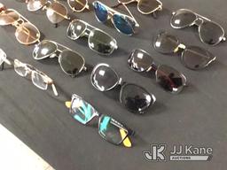 (Jurupa Valley, CA) Sunglasses | authenticity unknown (Used ) NOTE: This unit is being sold AS IS/WH
