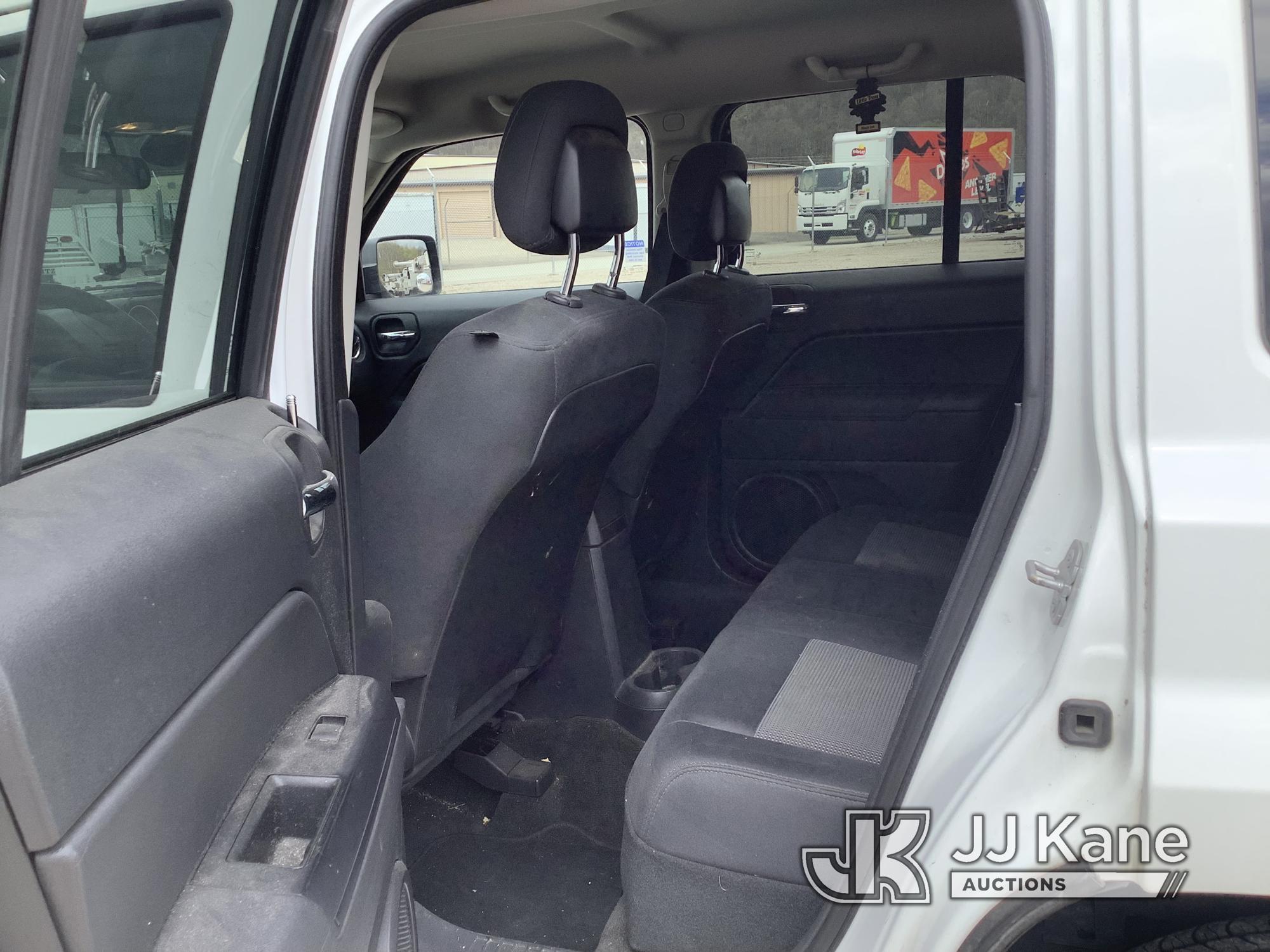 (Smock, PA) 2014 Jeep Patriot 4x4 Sport Utility Vehicle Runs & Moves, Rust Damage