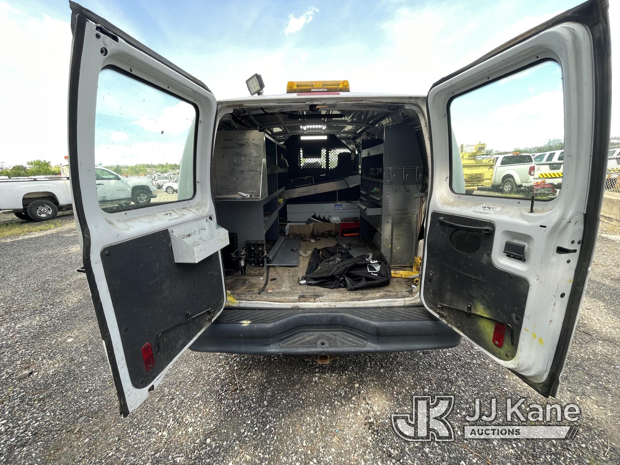 (Plymouth Meeting, PA) 2014 Ford E150 Cargo Van Runs & Moves, Body & Rust Damage