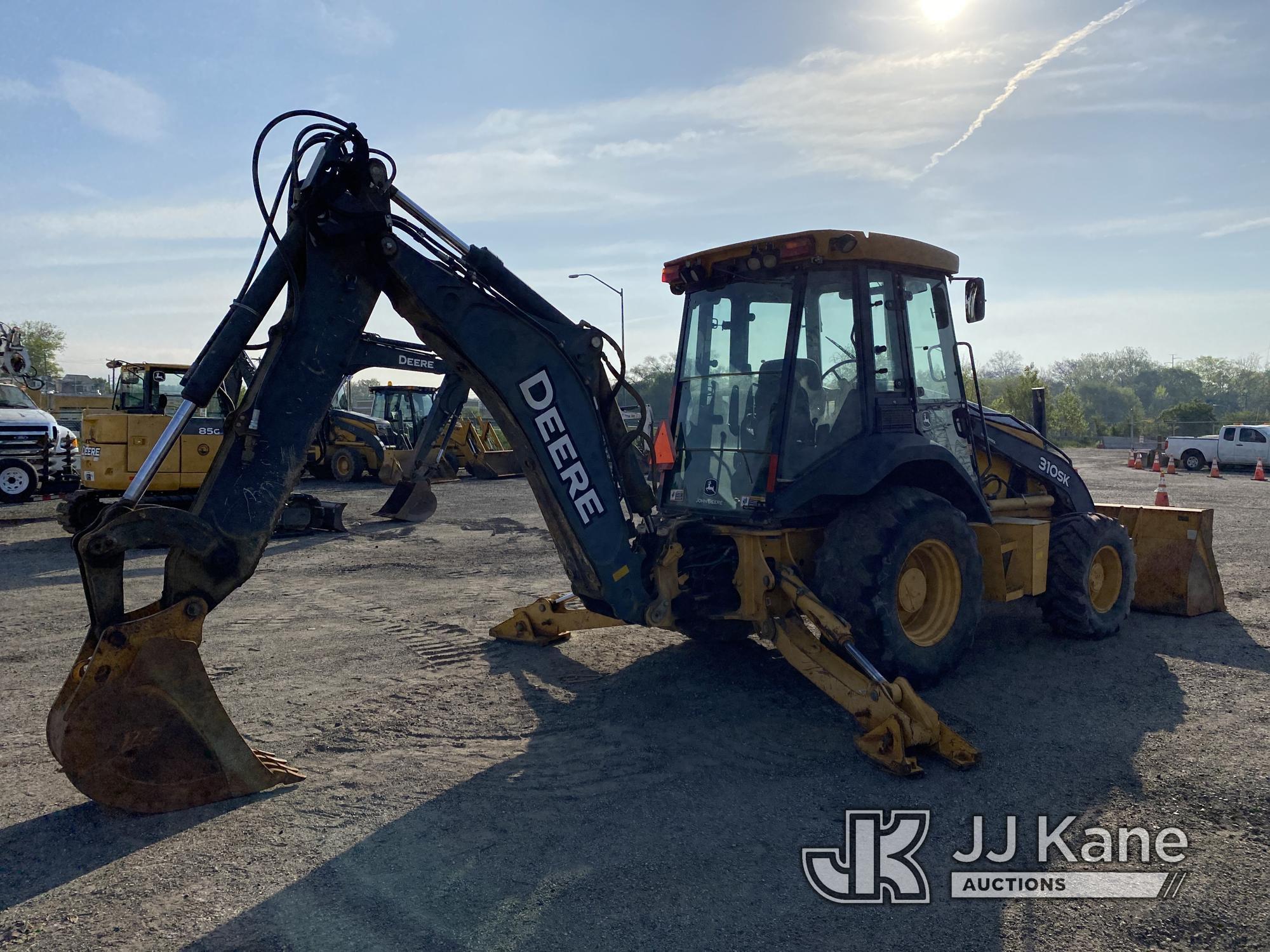 (Plymouth Meeting, PA) 2014 John Deere 310SK 4x4 Tractor Loader Backhoe No Title) (Runs Moves & Oper