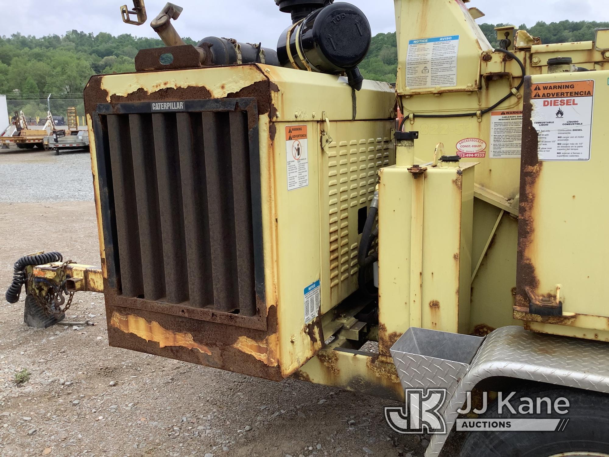 (Smock, PA) 2014 Bandit 1390 Portable Chipper (15in Drum) Runs, Operational Condition Unknown, No Ja
