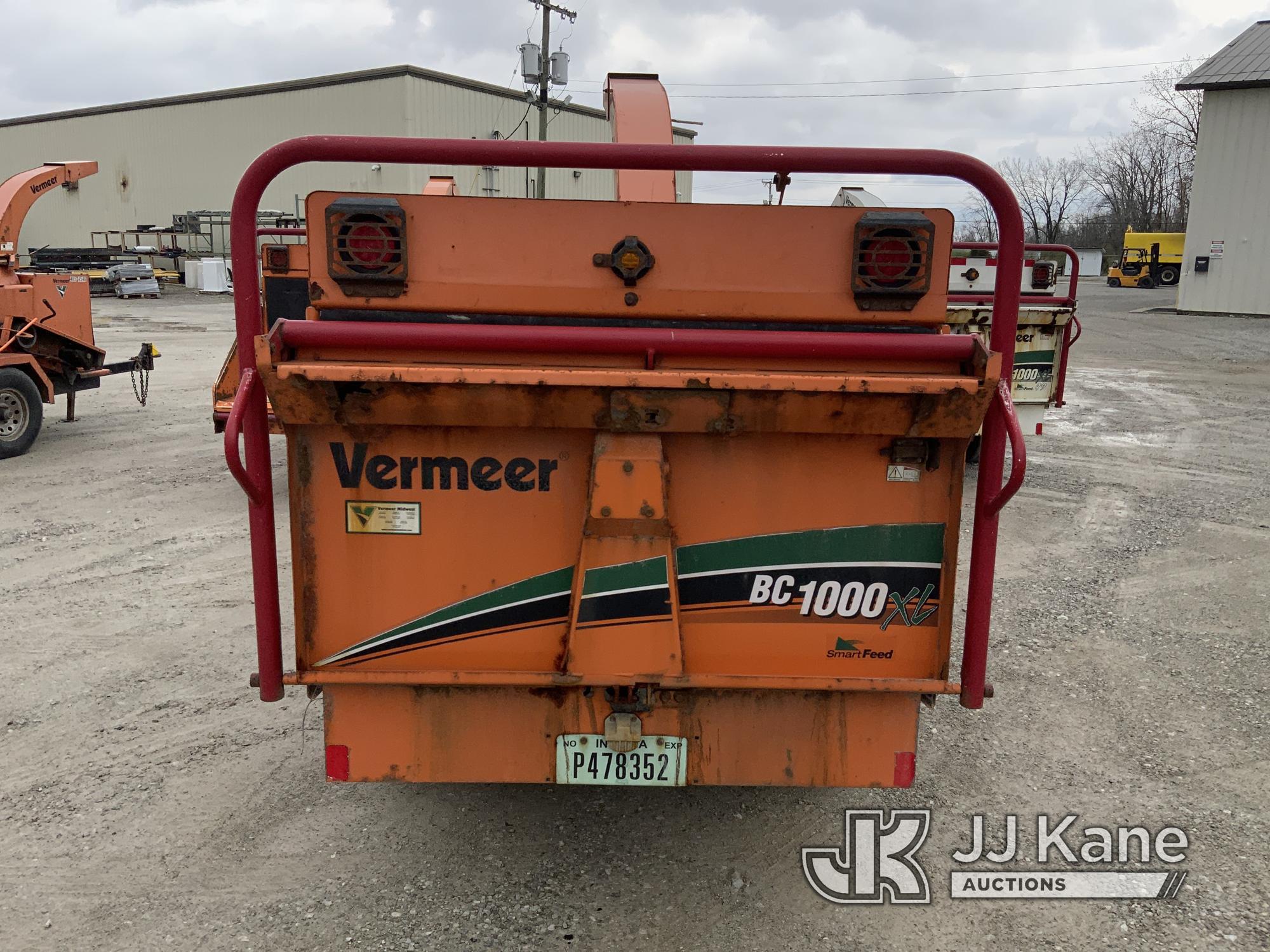 (Fort Wayne, IN) 2014 Vermeer BC1000XL Chipper (12in Drum), trailer mtd. Not Running, Condition Unkn