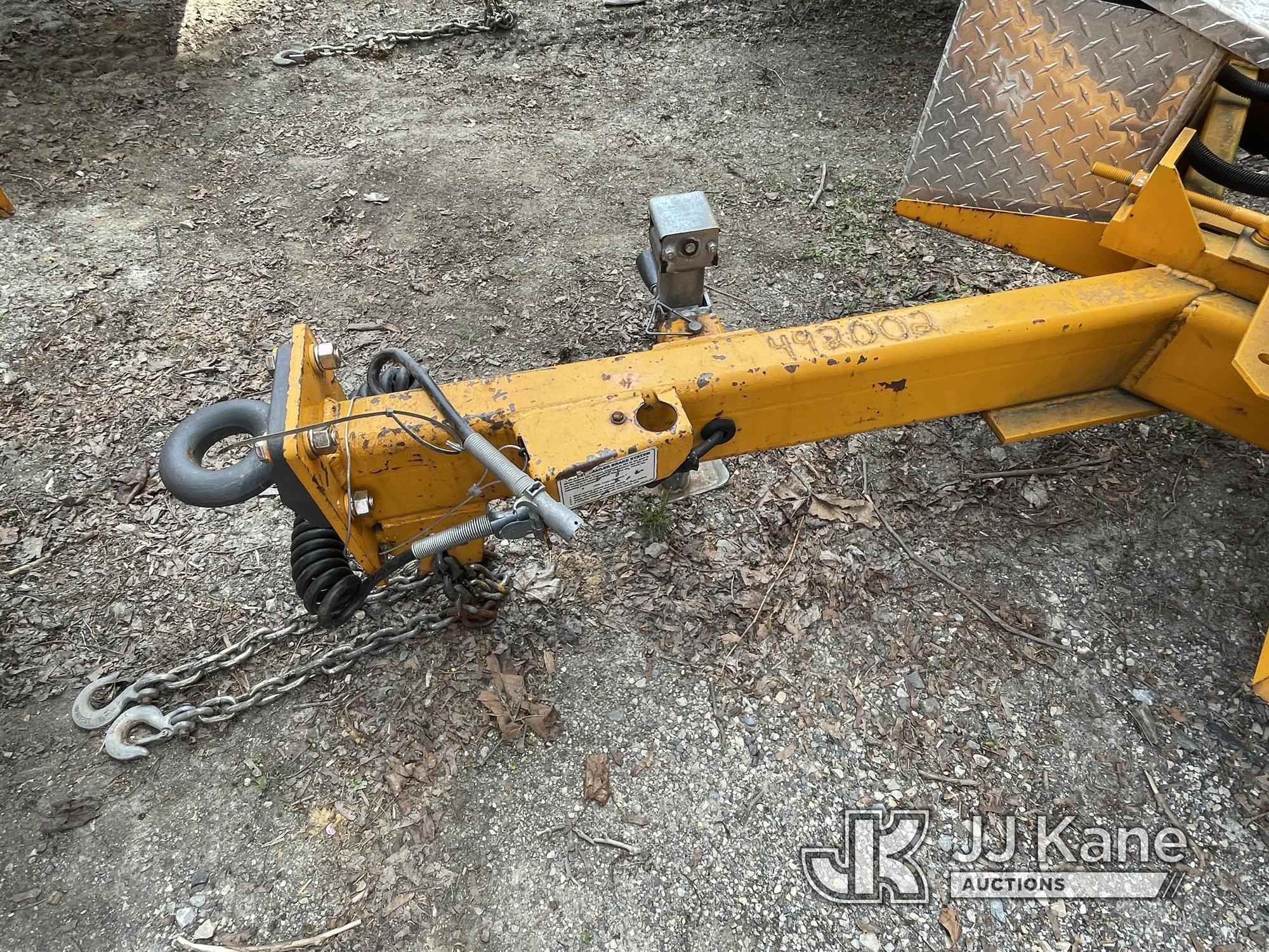 (Plymouth Meeting, PA) Bandit 200+XP Chipper (12in Disc) No Title) (Bad Ignition Runs, Must Hold Key