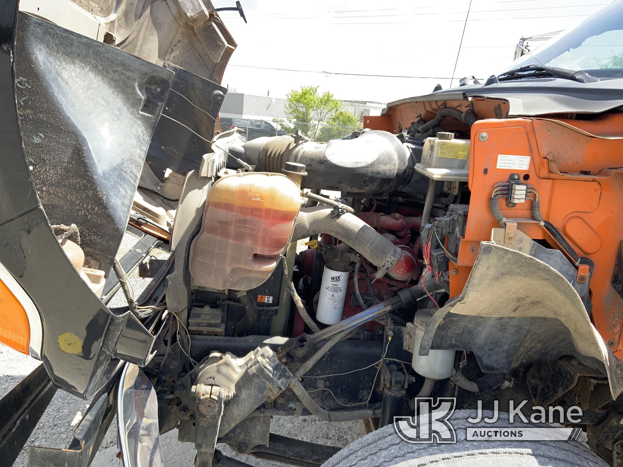 (Fort Wayne, IN) 2013 Ford F750 Chipper Dump Truck Runs, Moves & Operates) (PTO Cable Partially Seiz