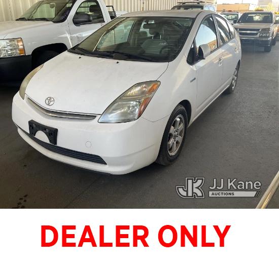 (Jurupa Valley, CA) 2007 Toyota Prius Hybrid 4-Door Hybrid Sedan Runs & Moves, Missing Cat, Check En