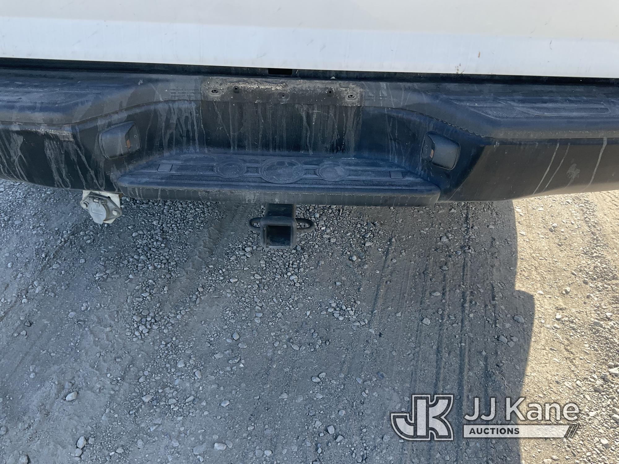 (Jurupa Valley, CA) 2013 Toyota Tacoma 4x4 Extended-Cab Pickup Truck Runs, Moves, ABS Light Is On, P