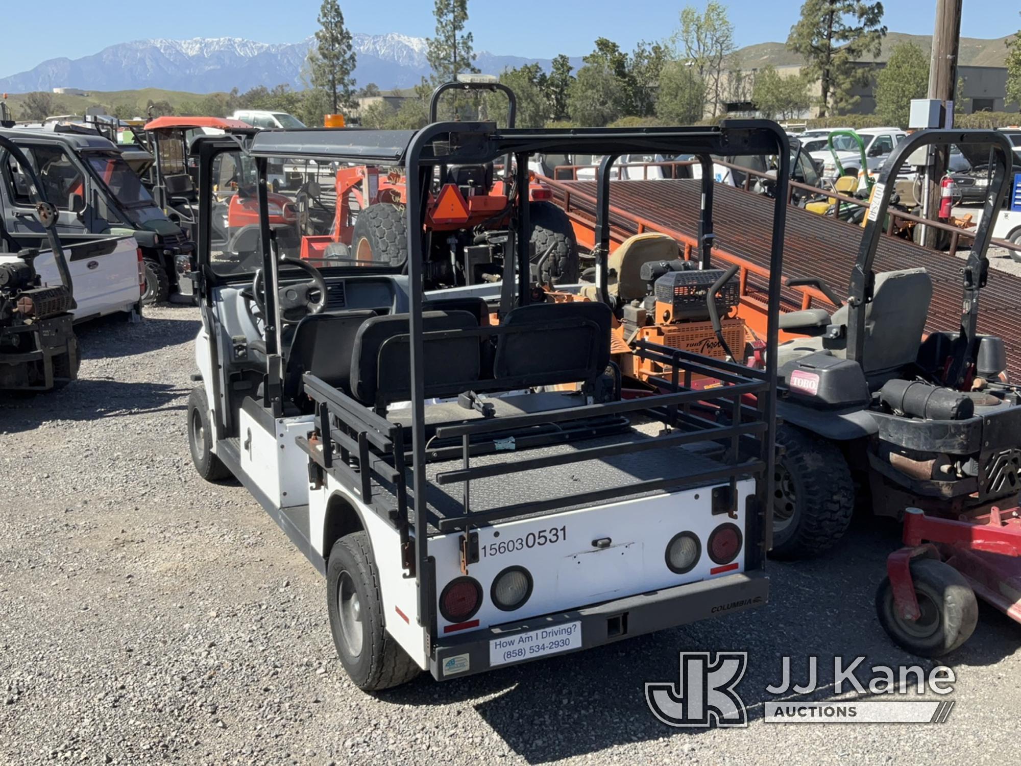 (Jurupa Valley, CA) 2015 Columbia Golf Cart Not Running , No key , Missing Parts