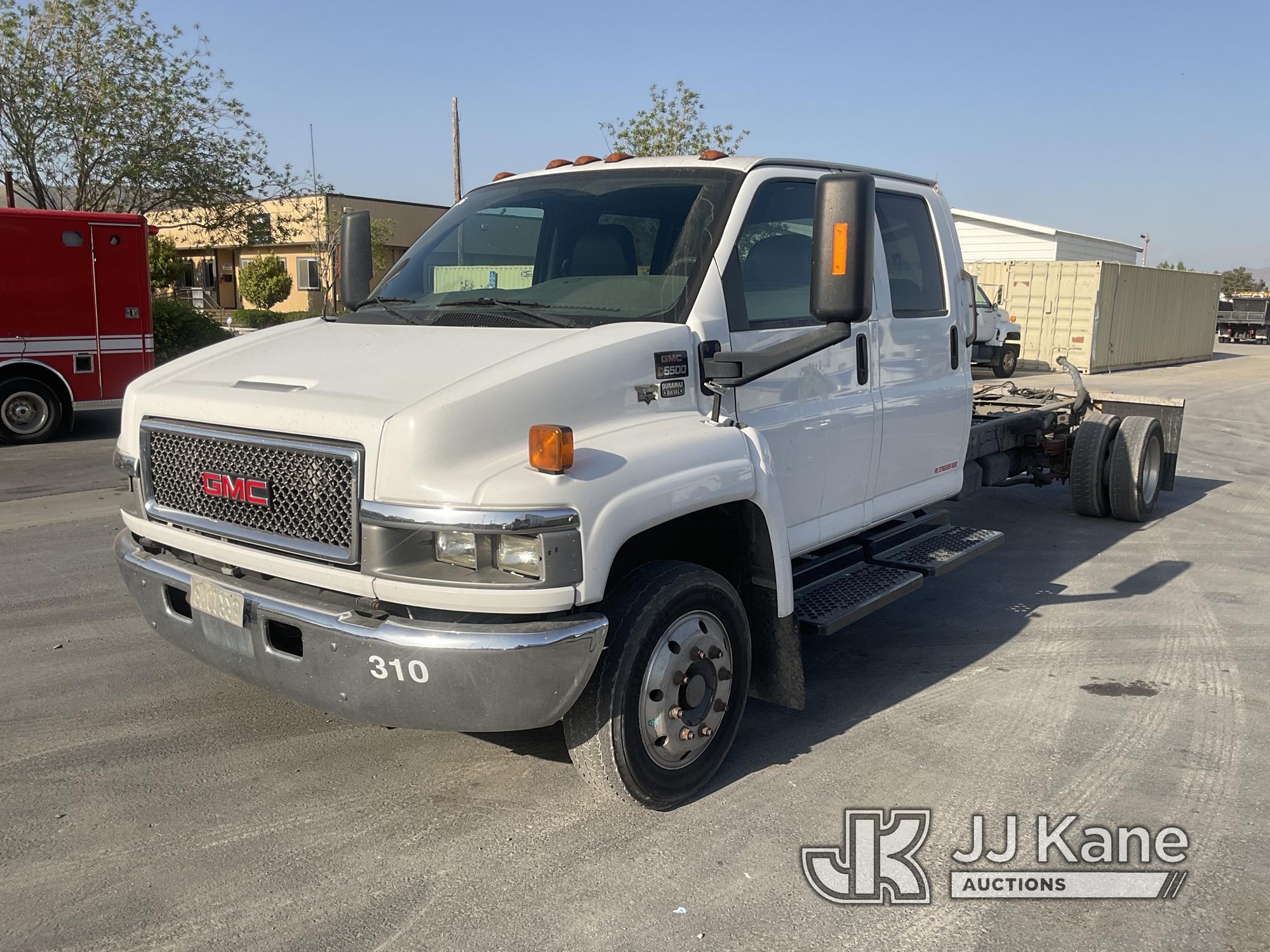 (Jurupa Valley, CA) 2009 GMC C5E042 Crew Cab Chassis 4-DR Runs & Moves