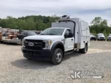 (Smock, PA) 2017 Ford F550 4x4 Enclosed Service Truck Runs & Moves, PTO Not Engaging, Compressor Con