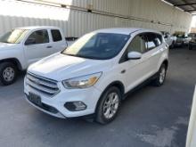 (Jurupa Valley, CA) 2017 FORD ESCAPE SE 4-Door Sport Utility Vehicle, FORD ESCAPE SE Runs & Moves