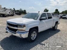 2018 Chevrolet Silverado 1500 4x4 Crew-Cab Pickup Truck Runs & Moves) ( Body/Paint Damage, Service T